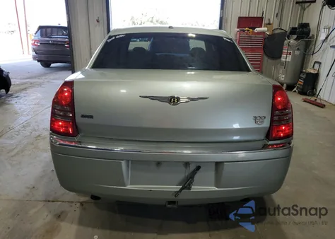 2006 Chrysler 300C z USA, uszkodzony, nr VIN 2C3KK63H36H382542